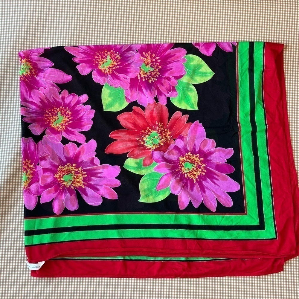 Oscar de la Renta large floral scarf wrap Old Money summer Resort vacation‎
